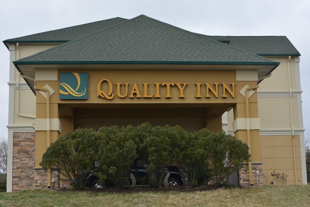 Quality Inn Hackettstown - Long Valley Buitenkant foto