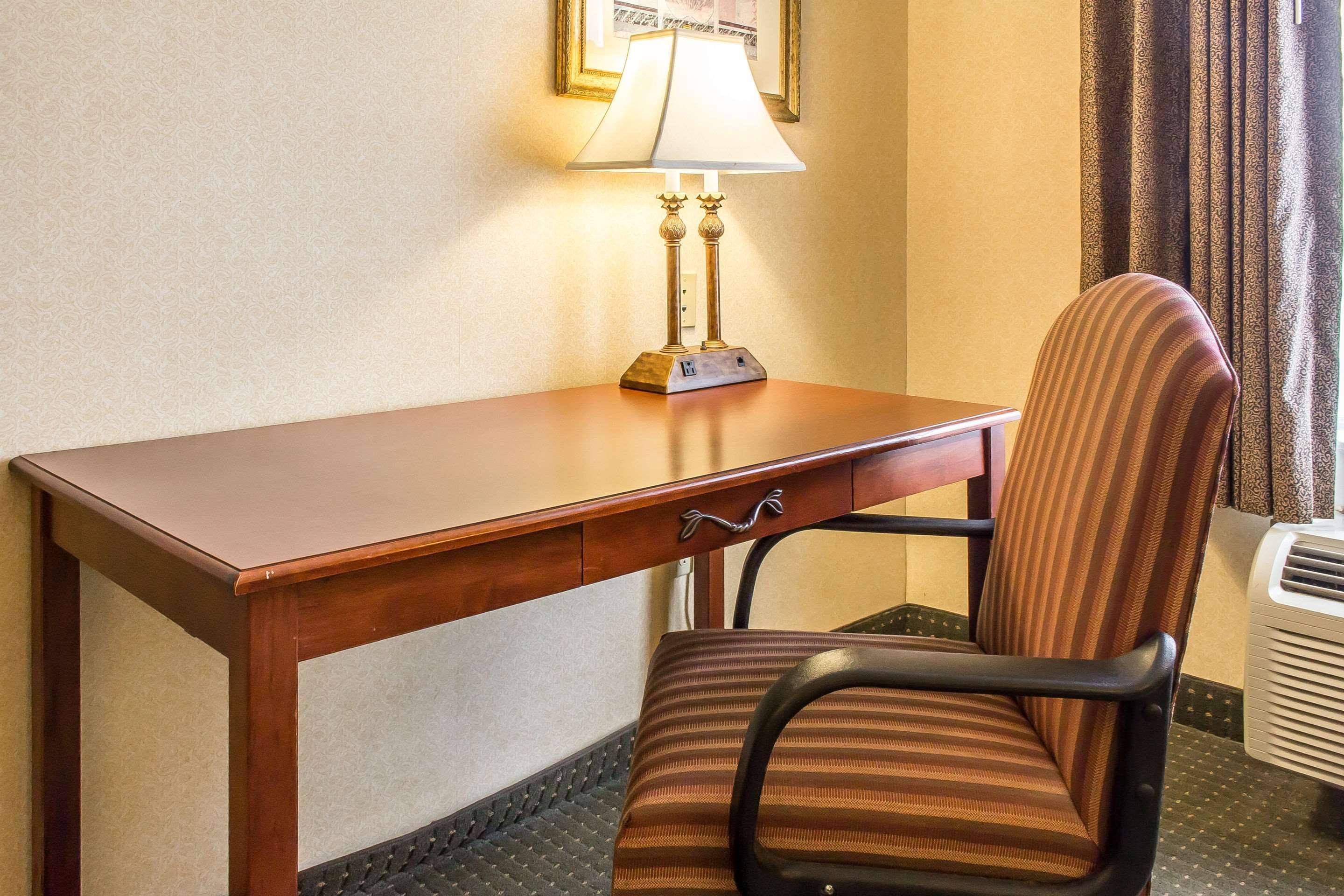 Quality Inn Hackettstown - Long Valley Buitenkant foto