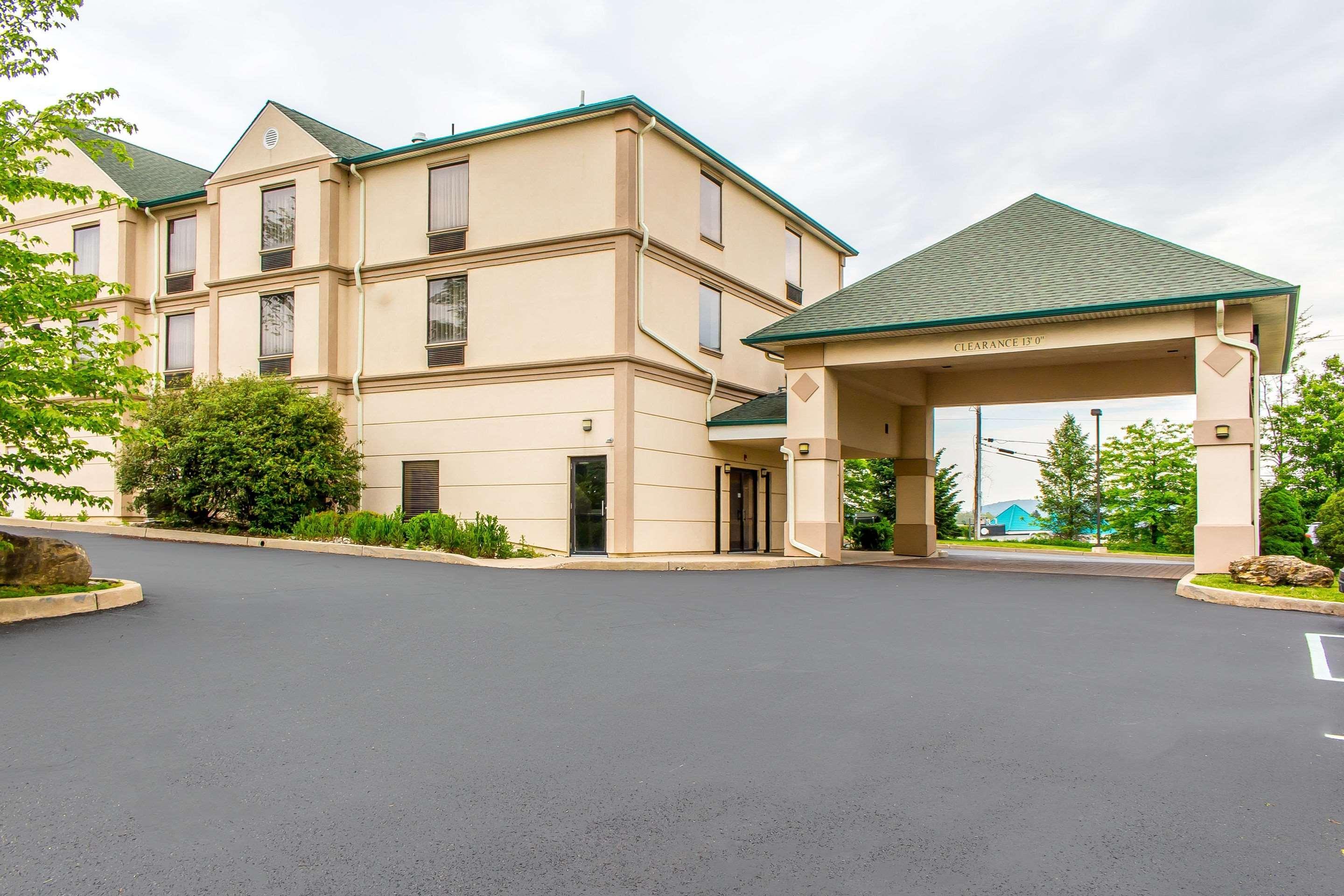 Quality Inn Hackettstown - Long Valley Buitenkant foto